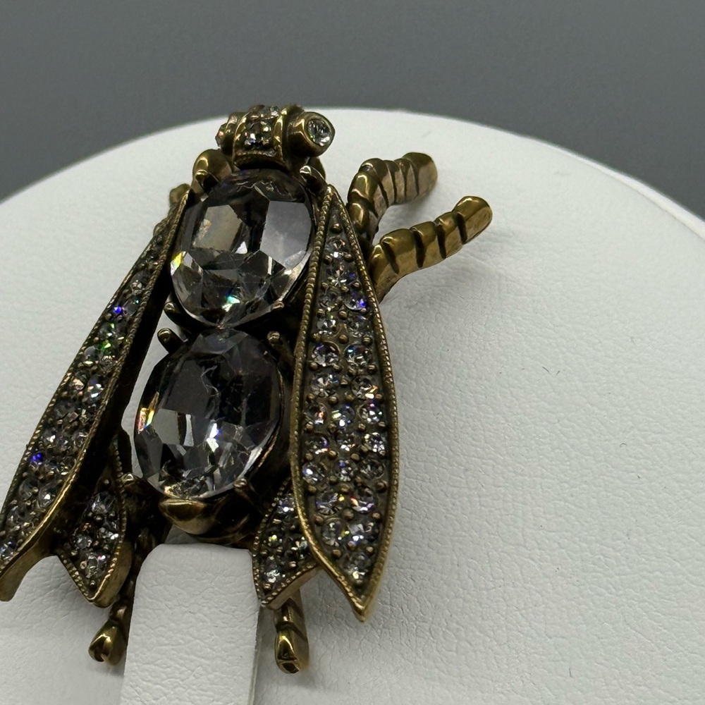 UTC China Signed  Elegant Crystal Insect Brooch - Picture 4 of 10